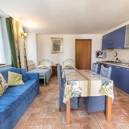 Gardasee With View Hotel